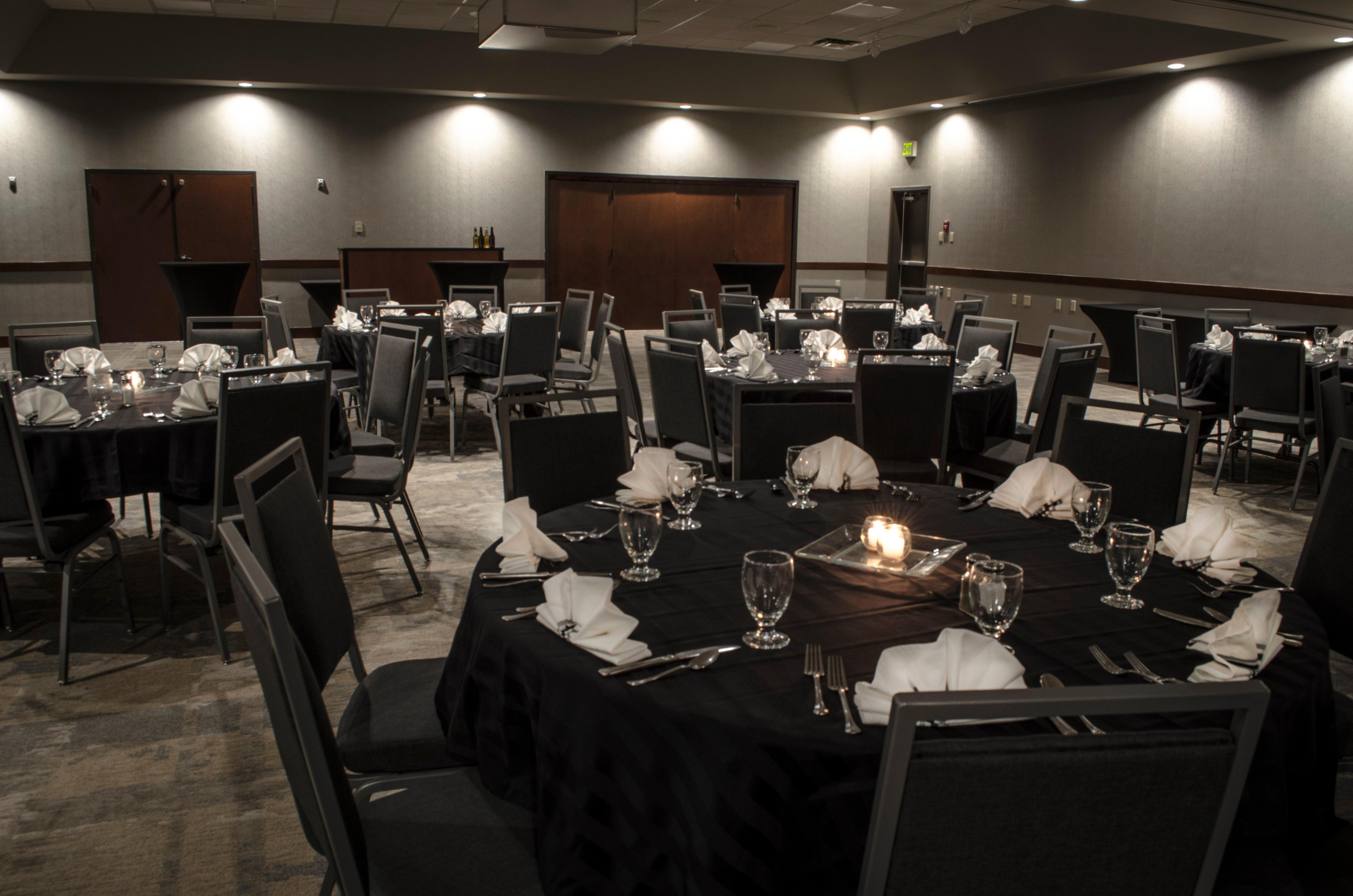 Holiday Inn Fargo By Ihg Esterno foto