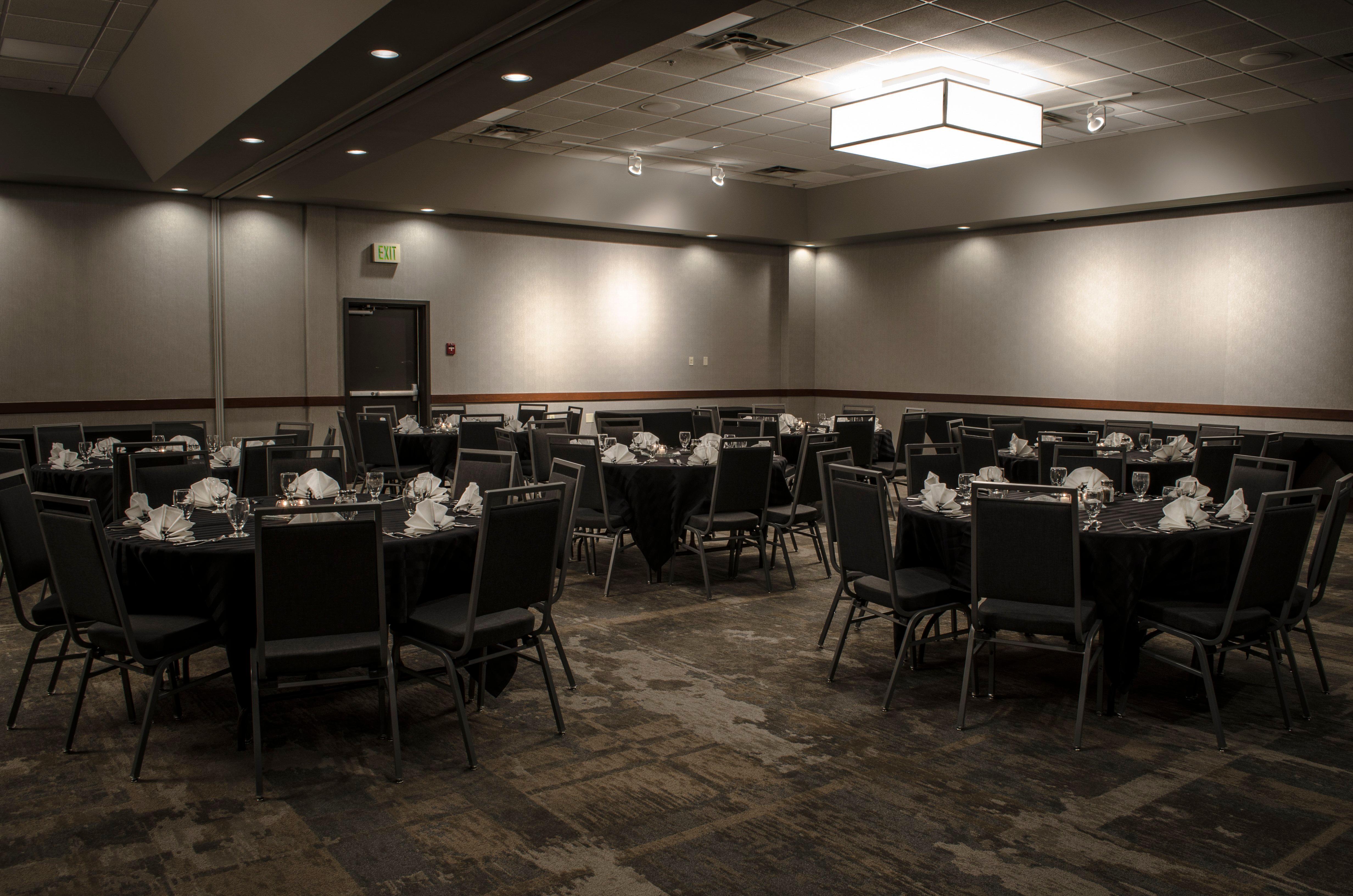 Holiday Inn Fargo By Ihg Esterno foto