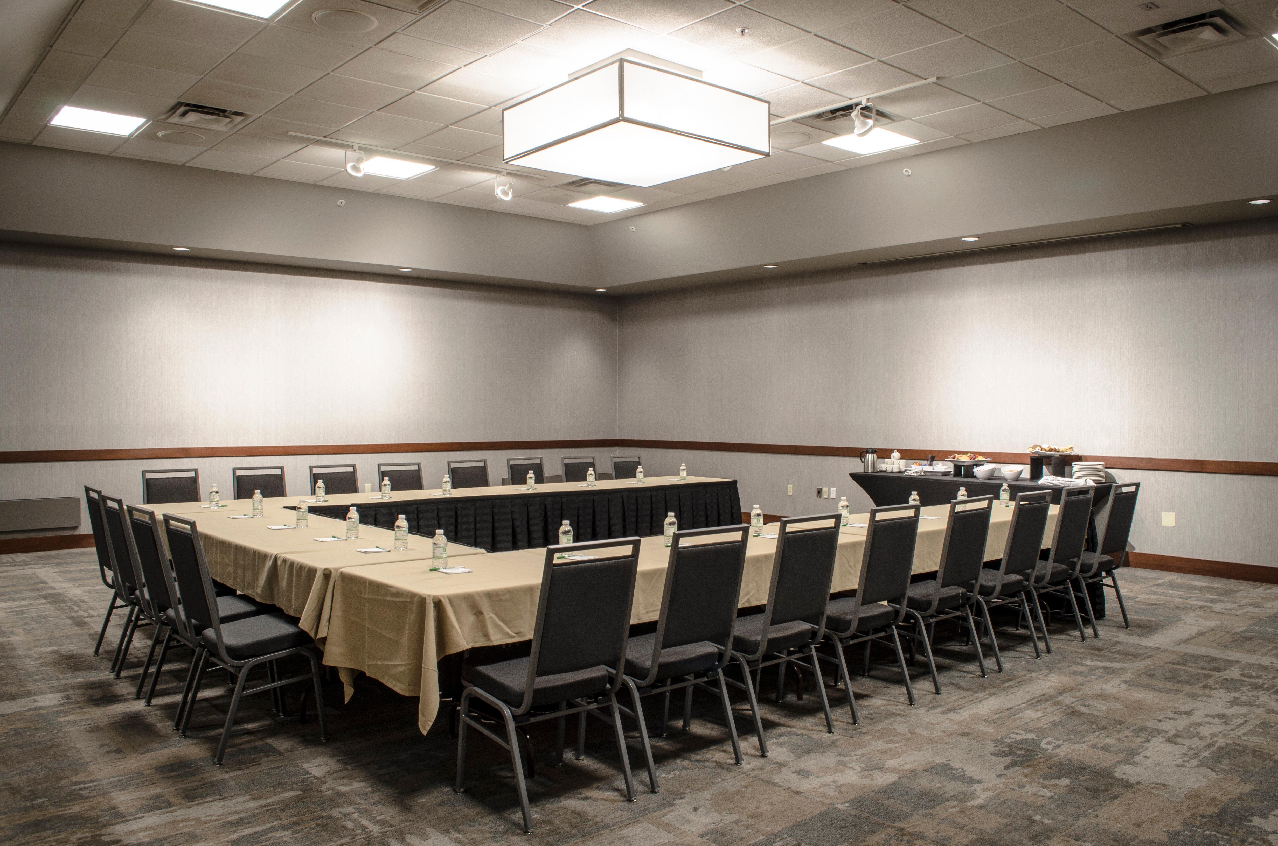 Holiday Inn Fargo By Ihg Esterno foto