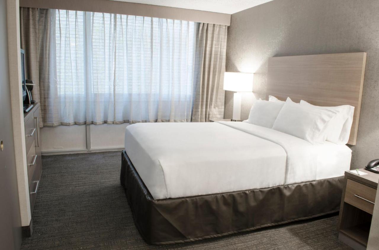 Holiday Inn Fargo By Ihg Esterno foto